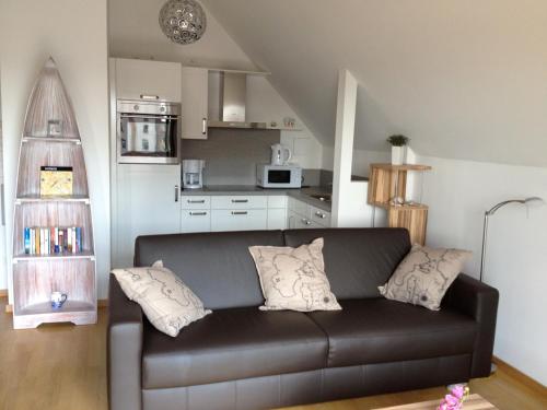 Pier One mit Balkon & Parkplatz - barrierefrei - ABC244