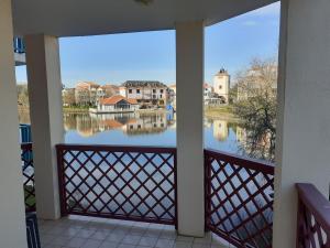 Appartement PIERRE ET VACANCES PORT BOURGENAY TALMONT SAINT HILAIRE VENDÉE Résidence l'Orée du Lac 85440 Talmont-Saint-Hilaire Pays de la Loire