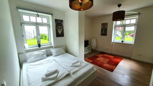 Pineapple Apartments Dresdner Heide mit Garten