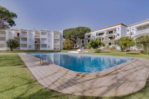 Appartement Pinhal do Golfe - 2 Bedrooms - Vilamoura Caminho da Lebre D. João II 8125- 412 Vilamoura Algarve