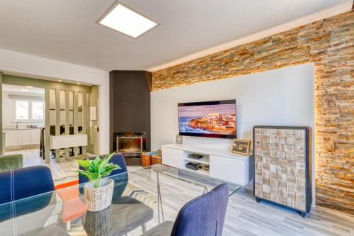 Pinhoca Beach Home
