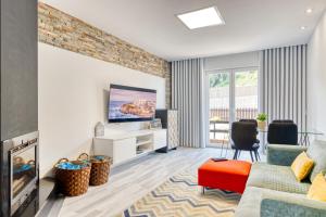 Pinhoca Beach Home