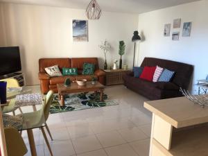 Appartement Pins Parasol Villa Gabrielle 121 621 Avenue de la Corniche d'Azur 83370 Fréjus Provence-Alpes-Côte d\'Azur