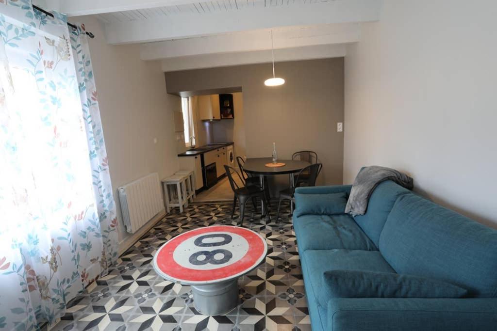 Appartement Place au Repos 13 Place Mal de Lattre de Tass 85390 Mouilleron-en-Pareds