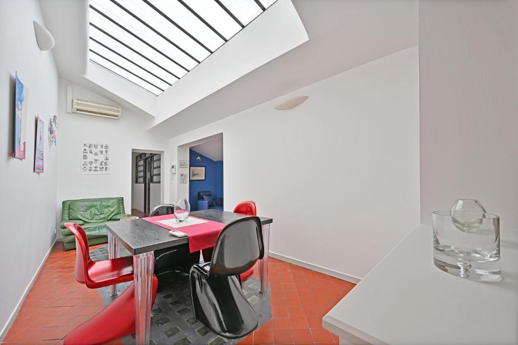 Place Carnot 1900: Coeur de Ville LOG 4 4ETAGE 2 Place Carnot, 84000 Avignon