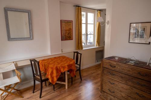 Appartement Appartement place Des Cordeliers 17 Rue de la Lainerie Dinan