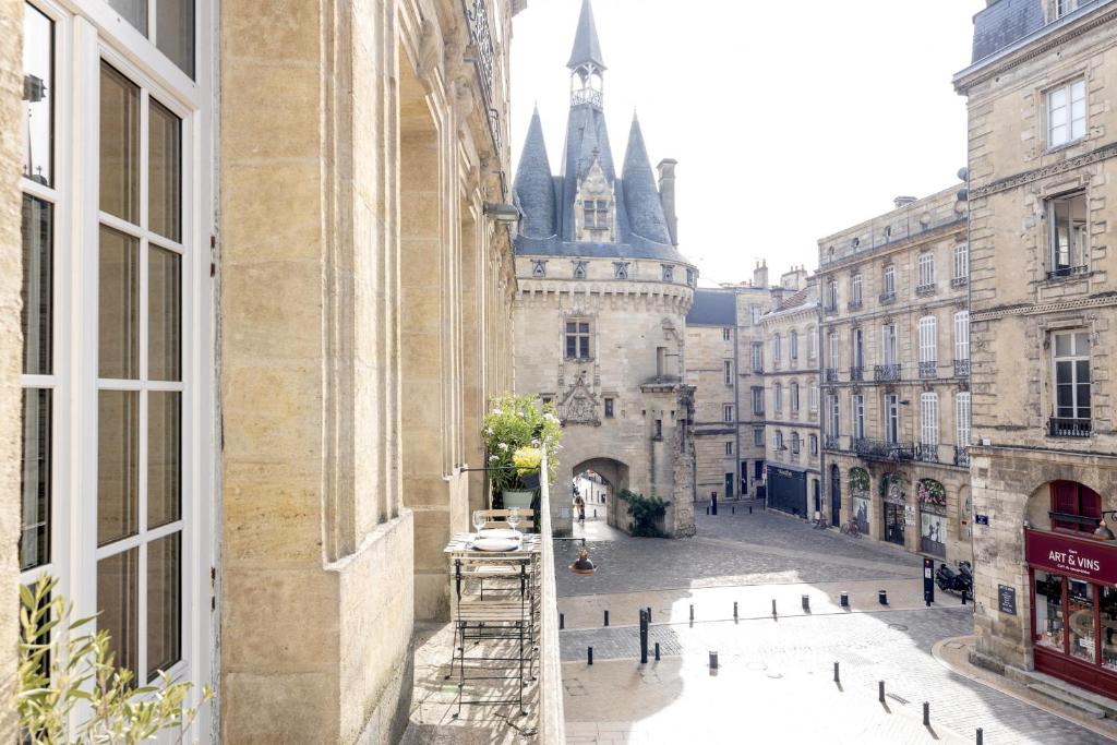 Place du Palais Centre Historique du chai des farines, 29, 33000 Bordeaux