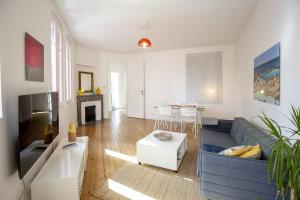 Place Saint Michel Apartment