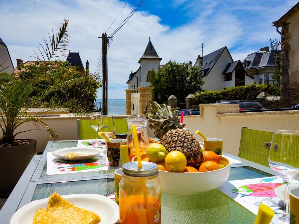 plage, agréable, refait à neuf, top lit, hôte réactif, terrasse, soleil, paisible. 66750 Saint-Cyprien