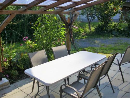 Pleasant apartment in Bernau Innerlehen with garden