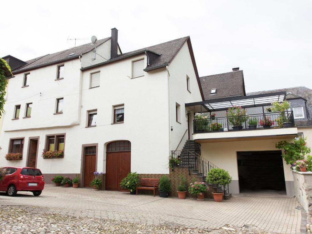 Pleasant Apartment in Ernst bei Cochem with Garden , 56814 Ernst