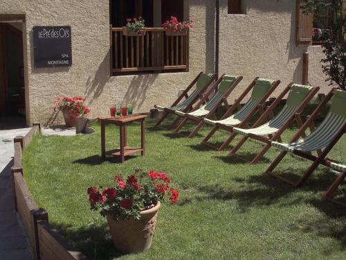 Pleasant apartment in Le Mon tier les Bains with pool