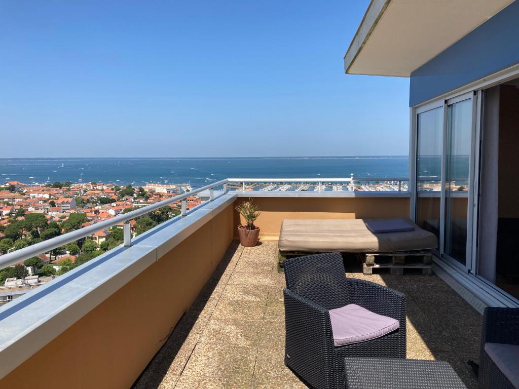 Appartement Plein Ciel Vue Bassin 50 Bis Boulevard Deganne 33120 Arcachon