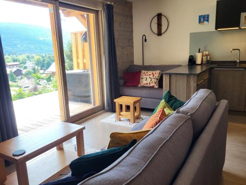 Plein Soleil Modern 3 bedroom apartment with stunning mountain views