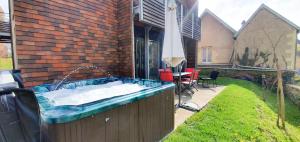 Plein Sud avec Jacuzzi Privatif et parking privé
