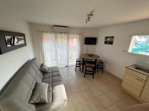 Plein Sud, bel appartement 20 mètres de la plage la Capte