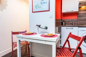 Appartement Pommes d'Eve - DormirAToulouse 17 Rue Falguière 31000 Toulouse Midi-Pyrénées