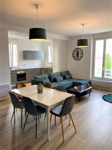 Appartement Ponsardin #55 spacieux appartement 3 ch 6 couchages 55 Rue Ponsardin 51100 Reims Champagne-Ardenne