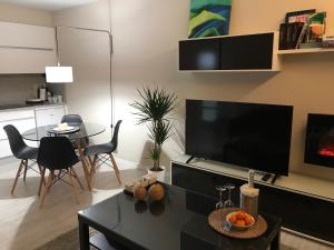 Appartement Port Bidassoa - T2 Coquet, Wifi, Parking 14 rue de Behobie, Residence Port Bidassoa, Edifice Goelette B-8 64700 Hendaye Aquitaine