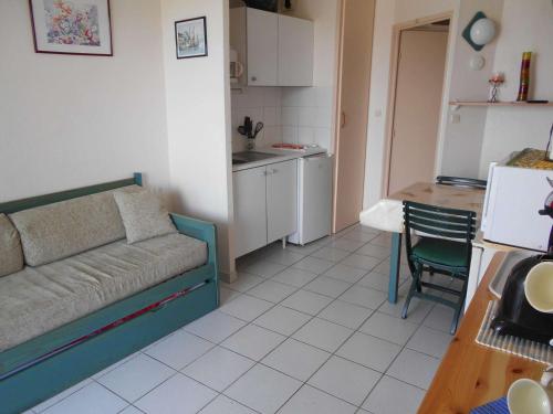 Appartement Port Camargue, 1 pièce, 4 personnes - FR-1-250-219 Le Grau-du-Roi france