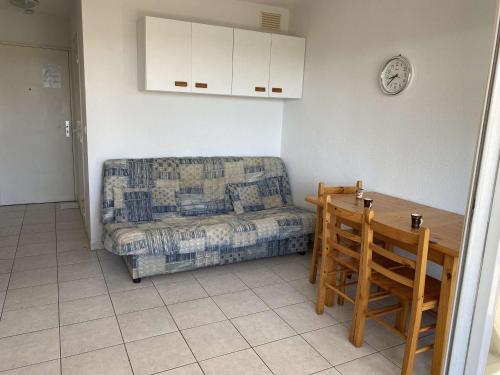 Appartement Appartement Port Camargue, 2 pièces, 4 personnes - FR-1-250-224 373 RUE DE LA MONTJOIE ENTREE A - 2EME ETAGE - APP N°33 Le Grau-du-Roi