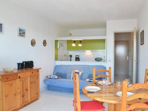 Appartement Port Camargue, 2 pièces, 4 personnes - FR-1-250-73 Le Grau-du-Roi france