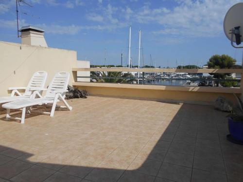 Appartement Appartement Port Camargue, 3 pièces, 4 personnes - FR-1-250-217 RUE DE LA PRENEUSE MARINA EN DUPLEX N°8 - 1ER ETAGE Le Grau-du-Roi