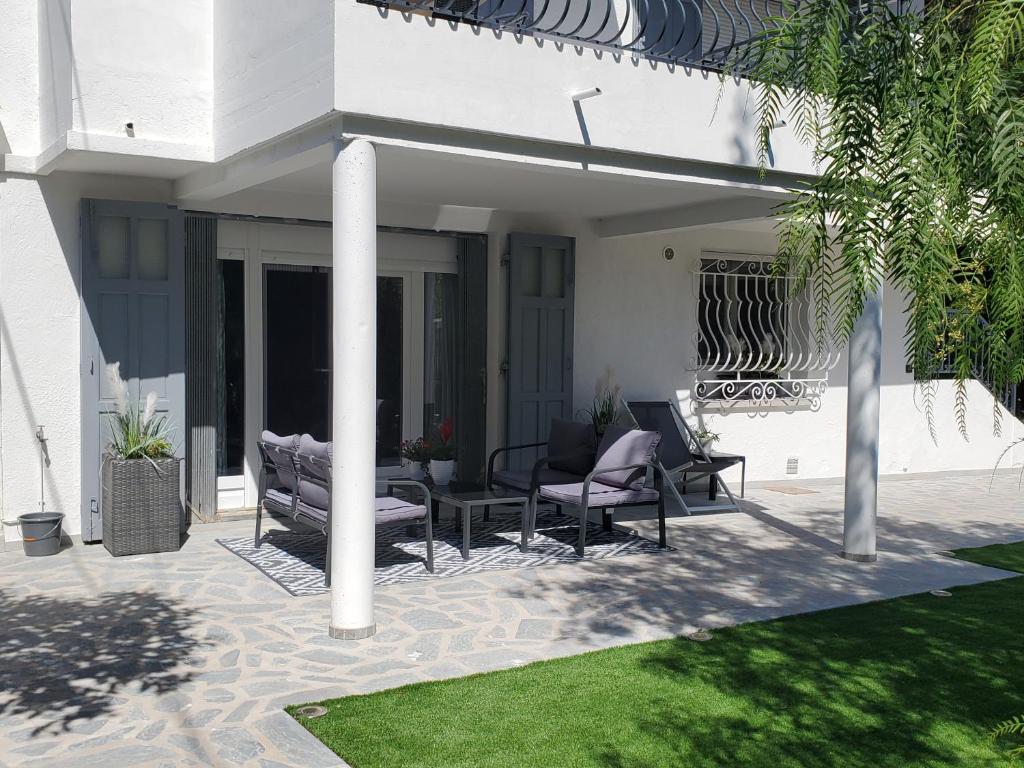 Port FREJUS T2 58m2 climatise avec terrasse, parki du grand Esca, 29, 83600 Fréjus