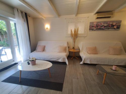 Port FREJUS T2 58m2 climatise avec terrasse, parki