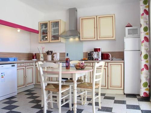 Appartement Port-la-Nouvelle, 3 pièces, 4 personnes - FR-1-229C-690 Port-la-Nouvelle france