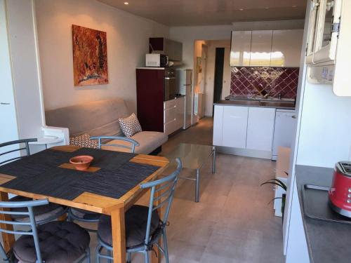 Appartement Port Leucate, 2 pièces, 4 personnes - FR-1-81-393 Port Leucate france