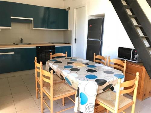 Appartement Port Leucate, 3 pièces, 6 personnes - FR-1-81-47 Port Leucate france