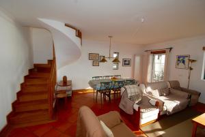 Port - Sea view 4 bedroom apartment in São Martinho Do Porto with 3 pools