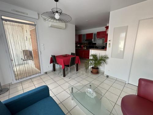 Appartement Appartement Port-Vendres, 2 pièces, 2 personnes - FR-1-309-326 5 Rue Raoul Torreilles Patio Castellane, Bâtiment B 3 e étage, appt N°b 309 Port-Vendres