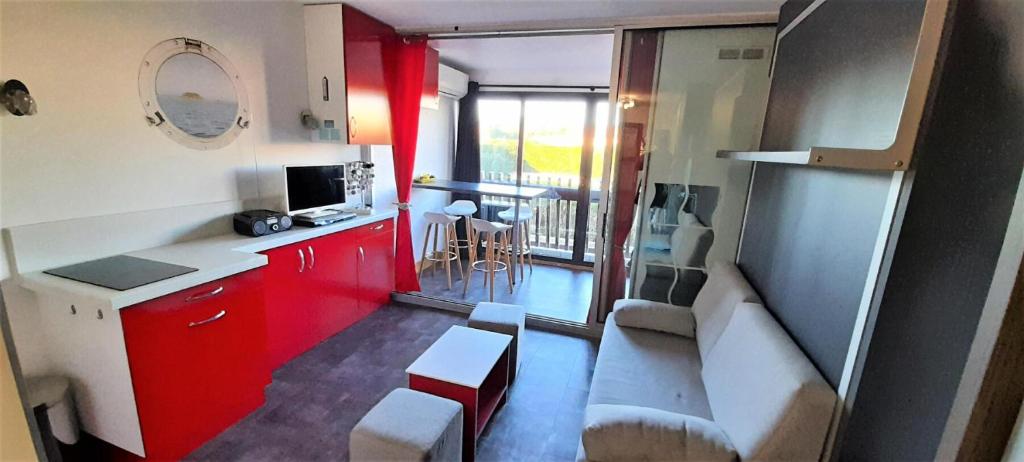 Appartement PORT VENUS RESIDENCE - Studio pour 2 Personnes 444 impasse Saissan 34300 Le Cap d\'Agde