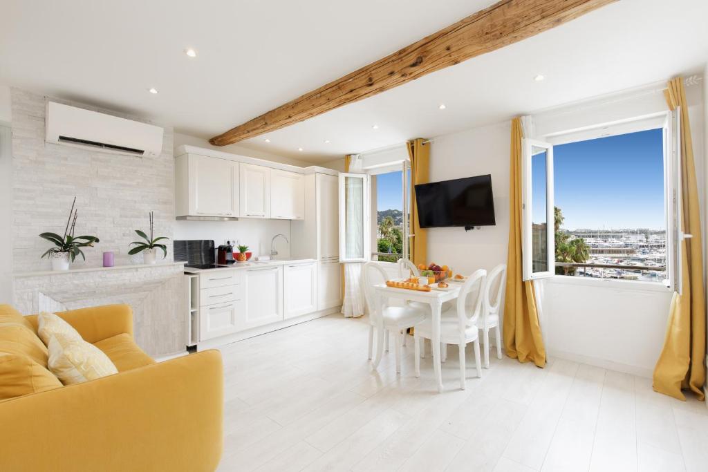 Appartement Port View YourHostHelper 4 Place Bernard Cornut Gentille 06400 Cannes