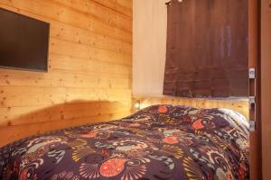 PORTES DU PLENEY 001