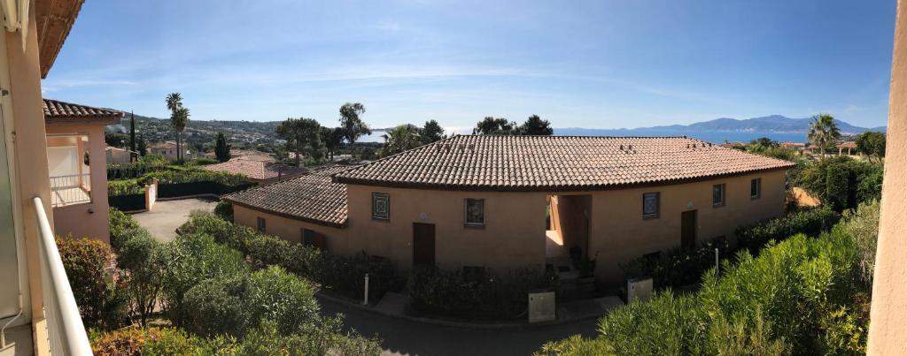 Appartement PORTICCIO, AGOSTA PLAGE vue mer pour 6 p, 2 ch, PROMO 7 nuits Résidence PUNTARELLA, B4 Route de Molini 20166 Porticcio