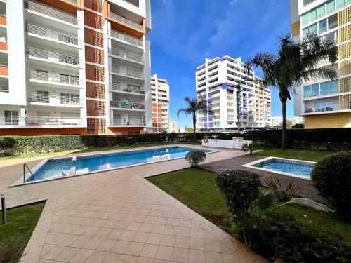 Portimão Panoramic With Pool by Homing