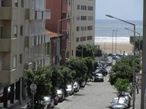 Appartement Porto 3 Bedroom Beach Apartment Rua de Tomaz Ribeiro 251 4450-149 Matosinhos Région Nord