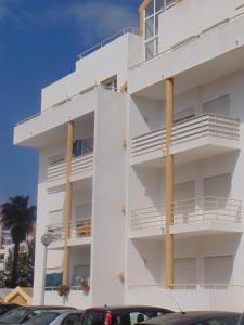 Porto de Mós Apartment