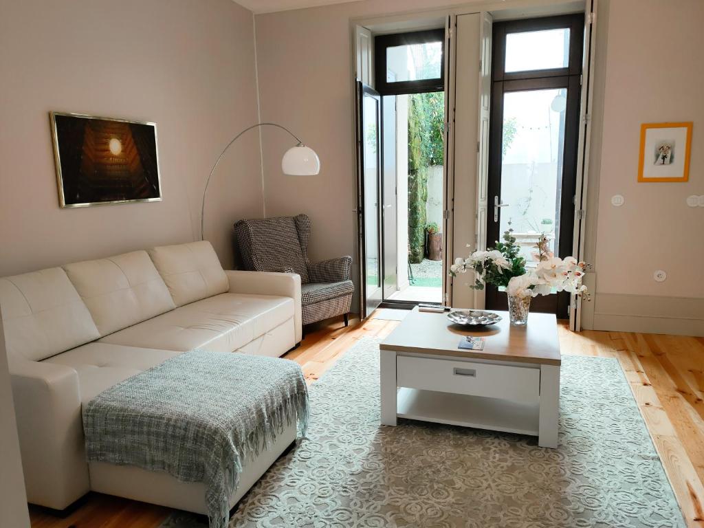 Appartement Porto Historic - Apartment with Private Patio Rua de Egas Moniz, 6 RC 4050-236 Porto