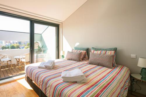 Porto Insight Apartment Cedofeita- Balcony & Parking