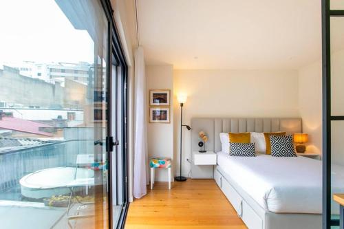 Porto Magic Studio w/ Wi-FI & A/C