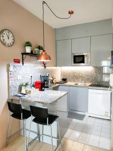 Porto Santa Catarina - Apartment with Terrace