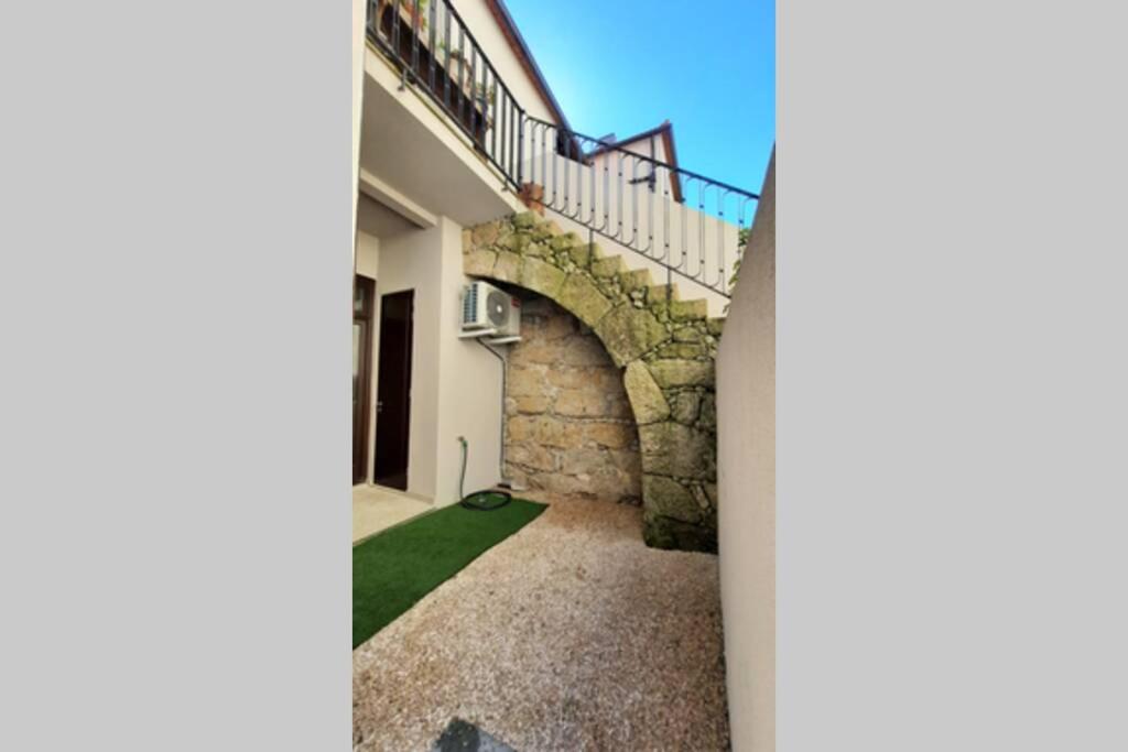 Porto Unique - Apartment with Private Patio Rua de Egas Moniz, 18 RC, 4050-236 Porto