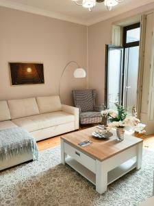 Porto Unique - Apartment with Private Patio