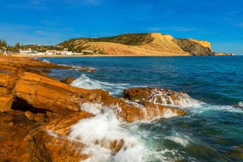 PORTUGAL HOLIDAYS