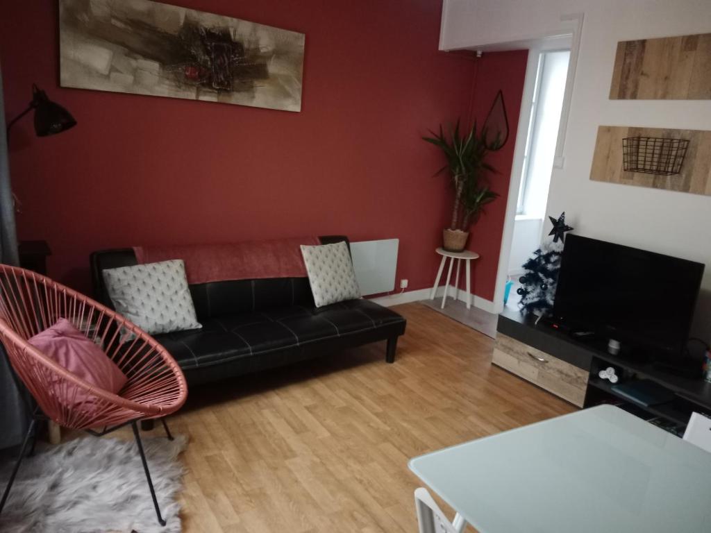 Pounette, appartement T3 centre / thermes Luxeuil 7 Rue Marquiset, 70300 Luxeuil-les-Bains