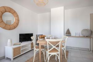 Appartement Pour un agreable sejour en bord de mer pour quatre personnes Amiral Charner, 80 22370 Pléneuf-Val-André Bretagne